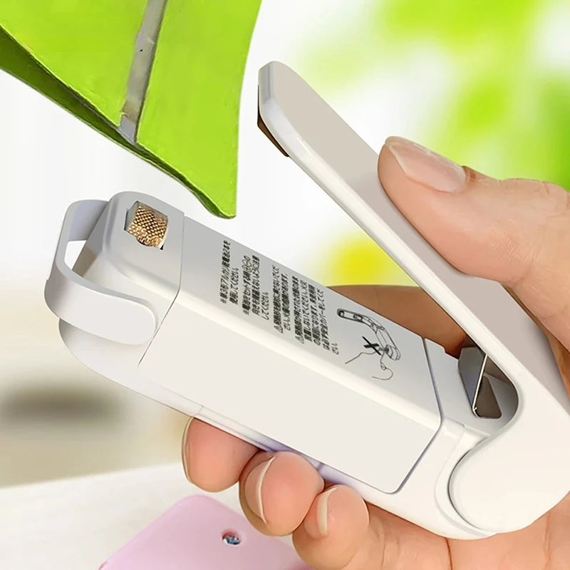 Mini Bag Sealer – Keep Your Food Fresh in Seconds